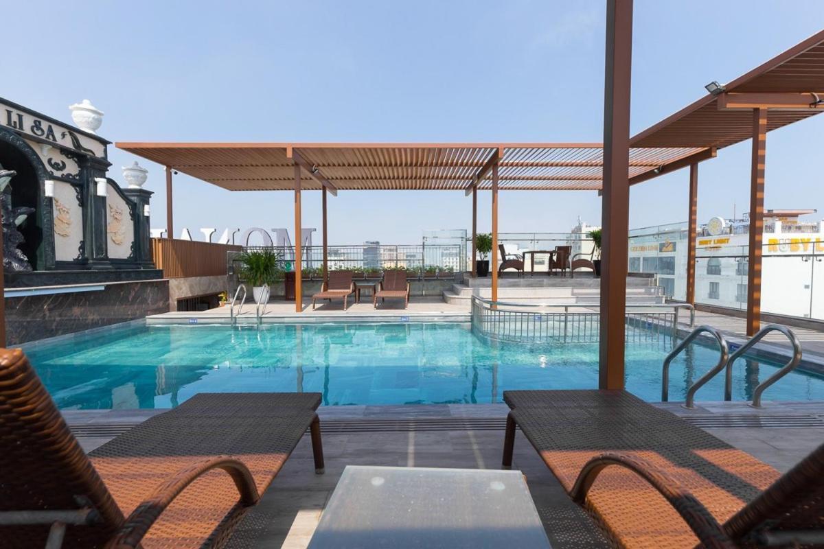 Monalisa Apartment Da Nang Bagian luar foto