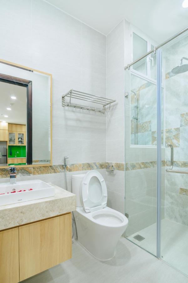Monalisa Apartment Da Nang Bagian luar foto