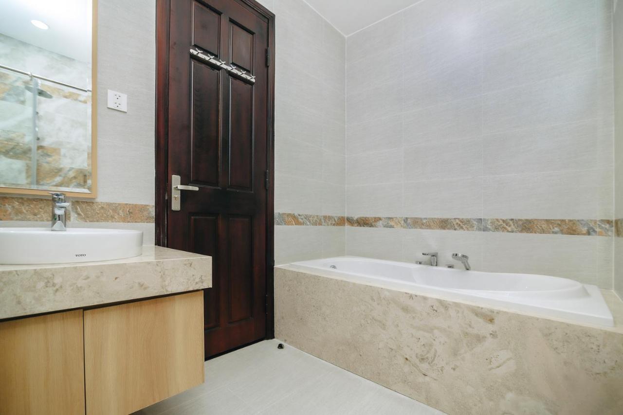 Monalisa Apartment Da Nang Bagian luar foto